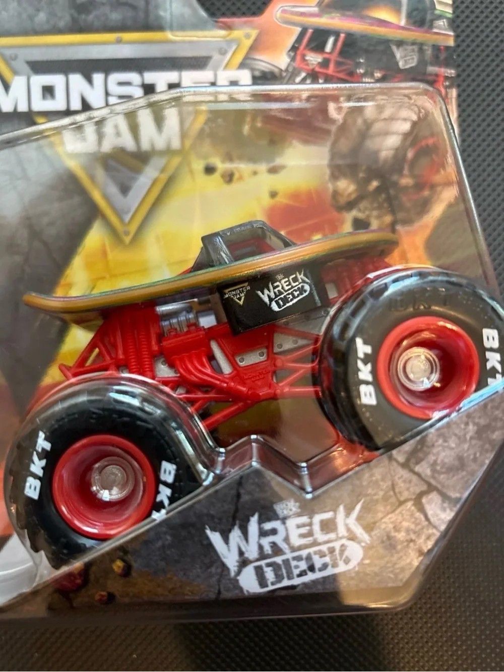 Monster jam Wreck Deck Red Monster Truck Toy